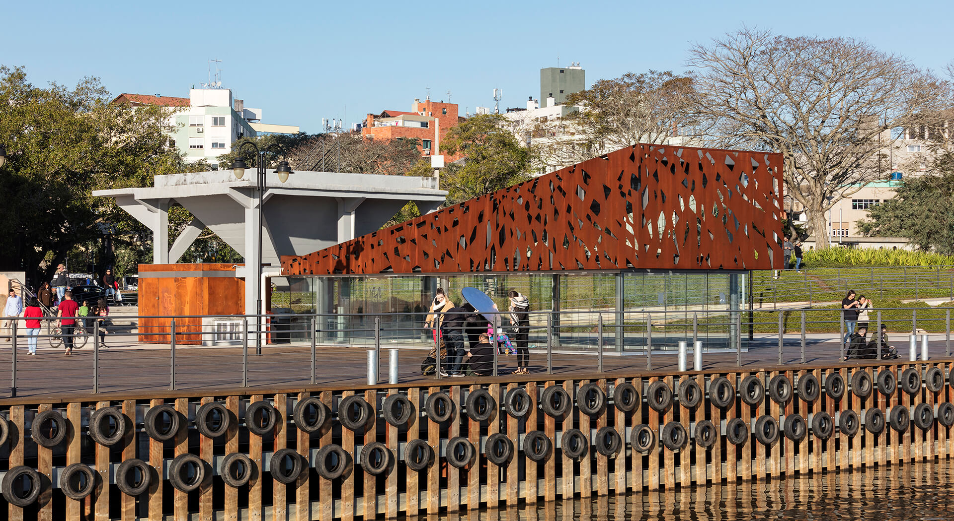 92601_20X30_180712-029A